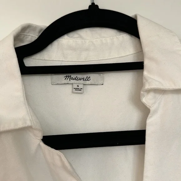 ✖️sold✖️🪻 Madewell Courier Button Back Shirt - Picture 5 of 9
